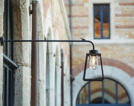 Lampiok 01.06. | Auslegerleuchte mit langem Arm – Exklusive Designer-Wandleuchte von Roger Pradier